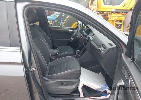 2024 Volkswagen Tiguan 2.0T Sel R-Line z USA, uszkodzony, nr VIN 3VV4B7AX3RM150065